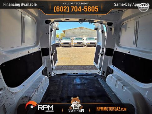 Used 2016 Nissan NV200 SV w/ Technology Package image 16