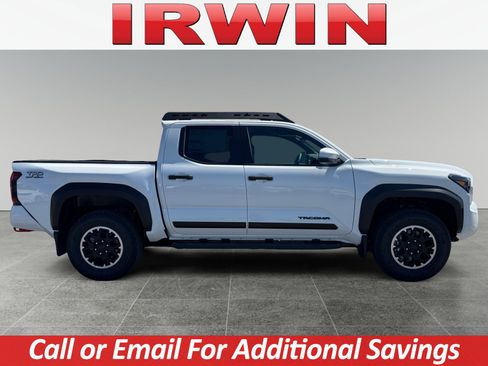 New 2025 Toyota Tacoma TRD Off-Road image 6