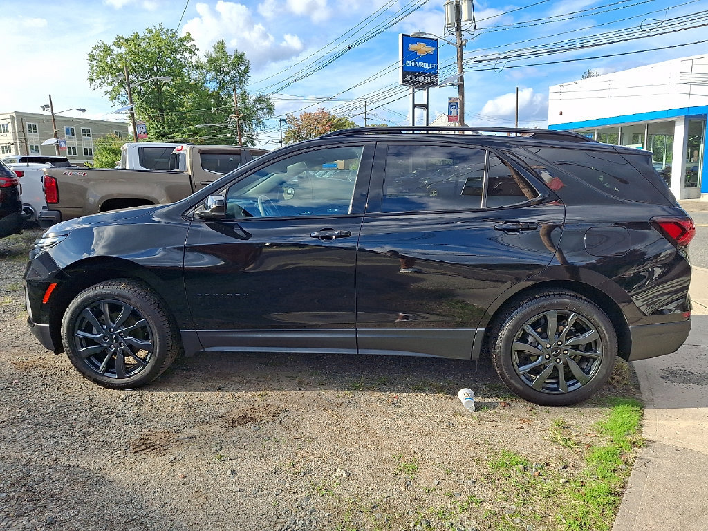 Certified 2023 Chevrolet Equinox RS AWD/4WD image 4