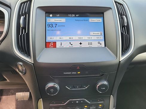 Used 2016 Ford Edge SEL w/ Equipment Group 201A image 9