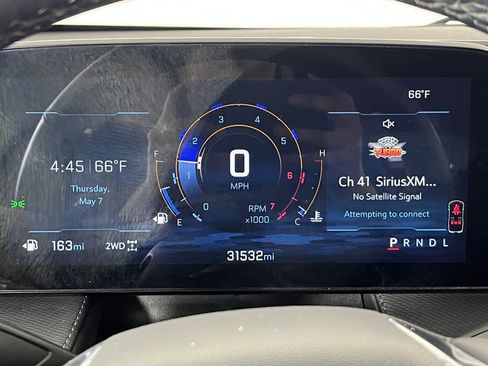Used 2025 Chevrolet Equinox LT AWD/4WD image 19