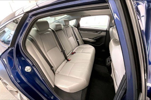 Used 2020 Honda Accord Touring image 19