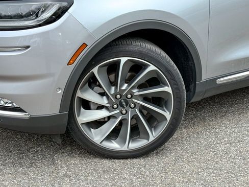 Used 2023 Lincoln Nautilus Reserve w/ Equipment Group 202A AWD/4WD image 10