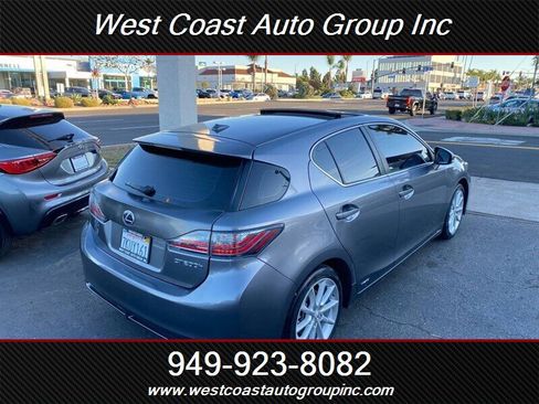 Used 2013 Lexus CT 200h image 4