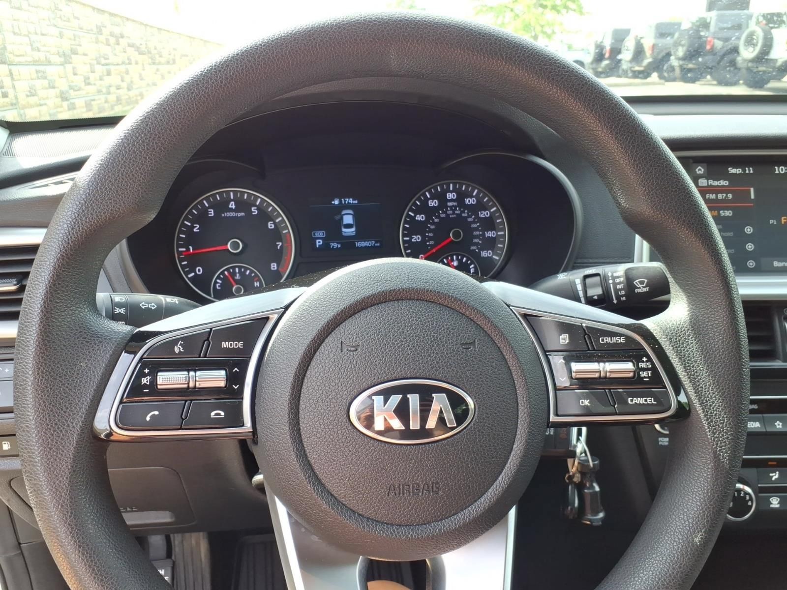 Used 2020 Kia Optima LX FWD image 19