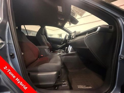 Used 2024 Toyota Corolla Cross AWD Hybrid image 10
