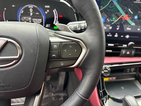 Used 2025 Lexus NX 350h 350h Premium image 19