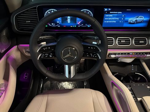 New 2026 Mercedes-Benz GLS 450 4MATIC image 13
