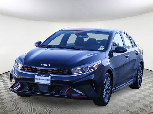 Used 2024 Kia Forte GT-Line image 3