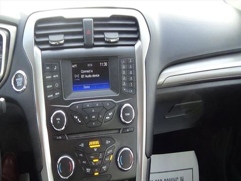 Used 2018 Ford Fusion S image 22