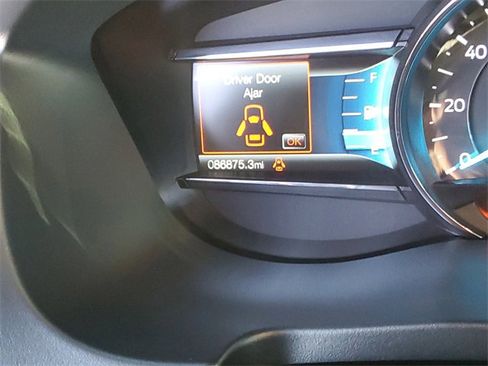 Used 2018 Ford Explorer Sport w/ Equipment Group 401A image 17