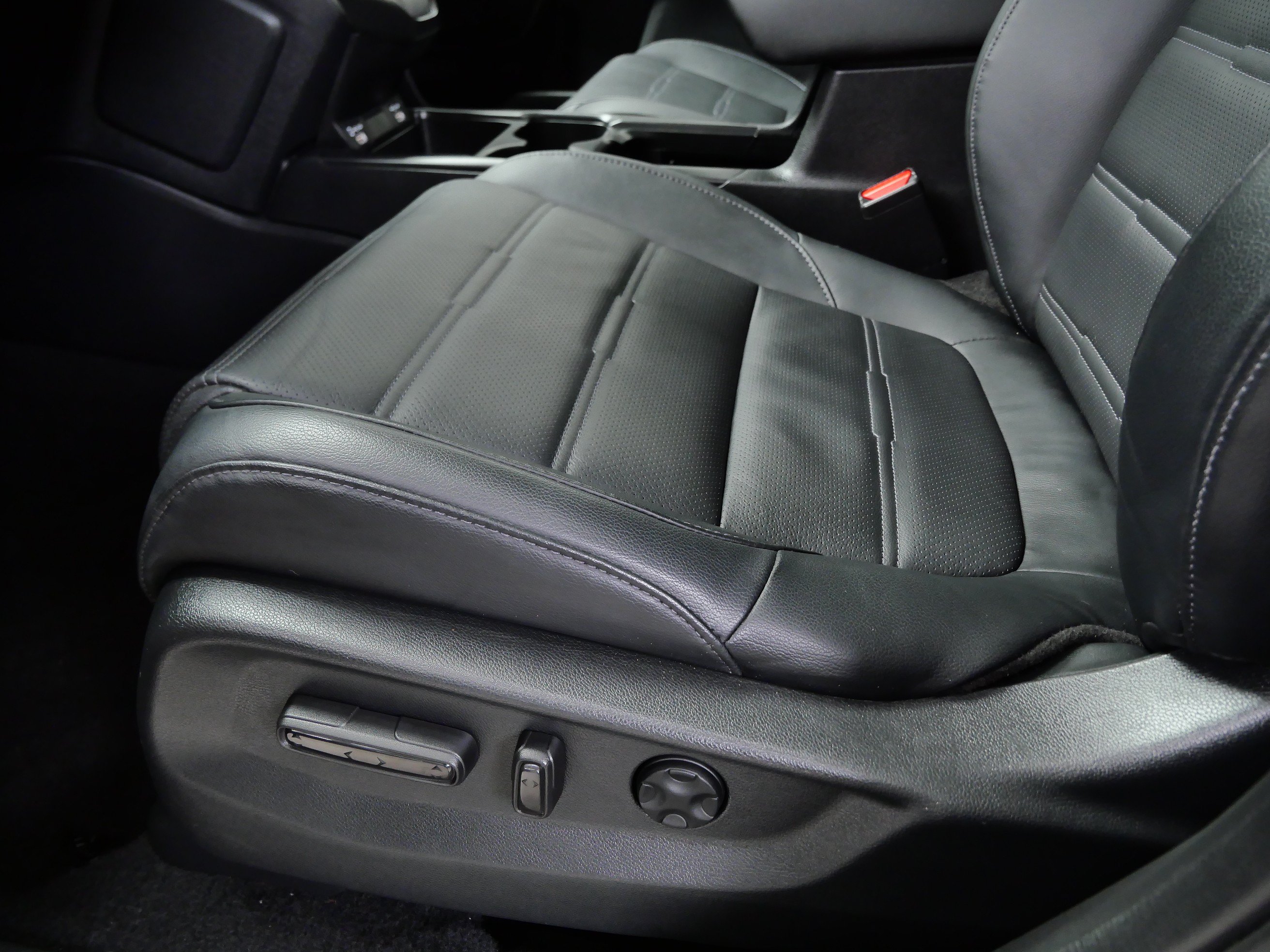 Used 2020 Honda CR-V EX-L image 18