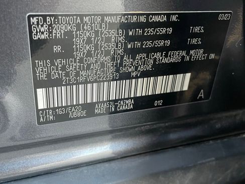 Used 2023 Toyota RAV4 XLE Premium FWD image 28