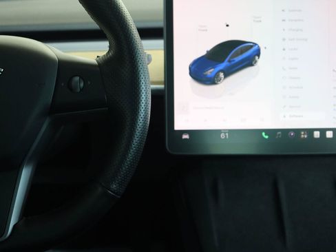 Used 2022 Tesla Model 3 Long Range AWD/4WD image 30