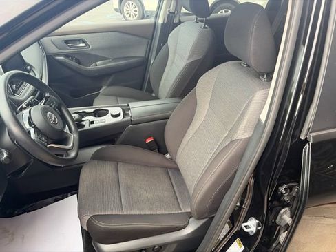 Used 2023 Nissan Rogue SV AWD/4WD image 7