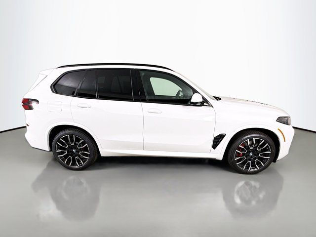 Used 2026 BMW X5 xDrive50e w/ M Sport Package AWD/4WD image 8