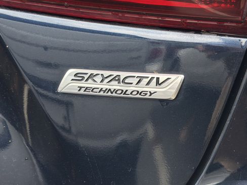 Used 2014 MAZDA MAZDA3 i Grand Touring image 7