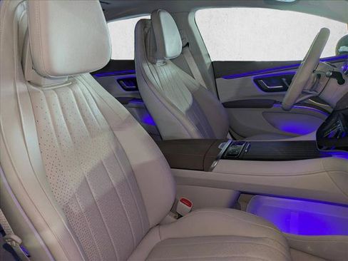 Certified 2023 Mercedes-Benz EQS 580 4MATIC Sedan image 24
