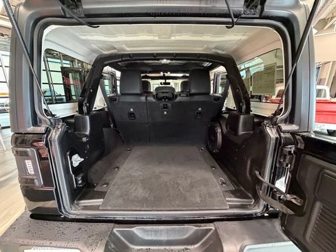 Used 2021 Jeep Wrangler Unlimited Rubicon AWD/4WD image 49
