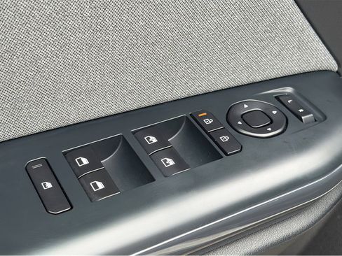Used 2025 Kia K4 EX FWD image 6