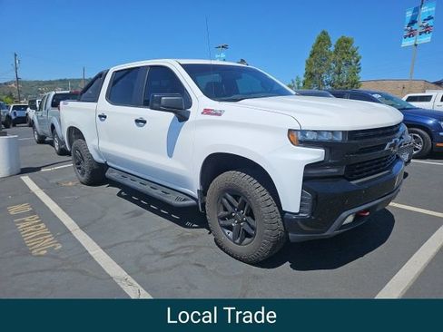 Used 2019 Chevrolet Silverado 1500 LT Trail Boss AWD/4WD image 2
