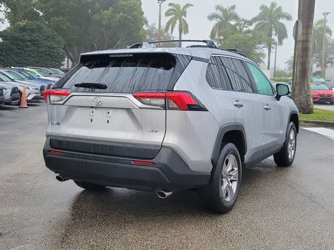 Used 2023 Toyota RAV4 XLE image 4