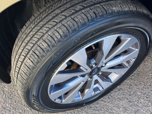 Used 2017 Subaru Outback 2.5i Touring image 25