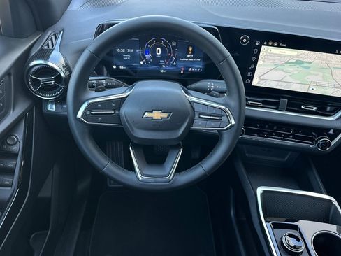 New 2026 Chevrolet Equinox LT w/ Safety and Technology Package FWD image 14