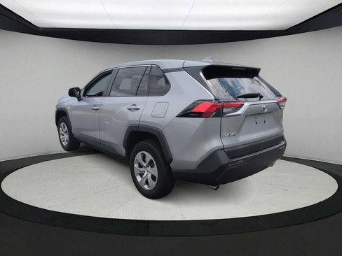Used 2023 Toyota RAV4 LE FWD image 6