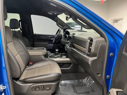 Used 2022 Chevrolet Silverado 1500 ZR2 w/ Technology Package image 56