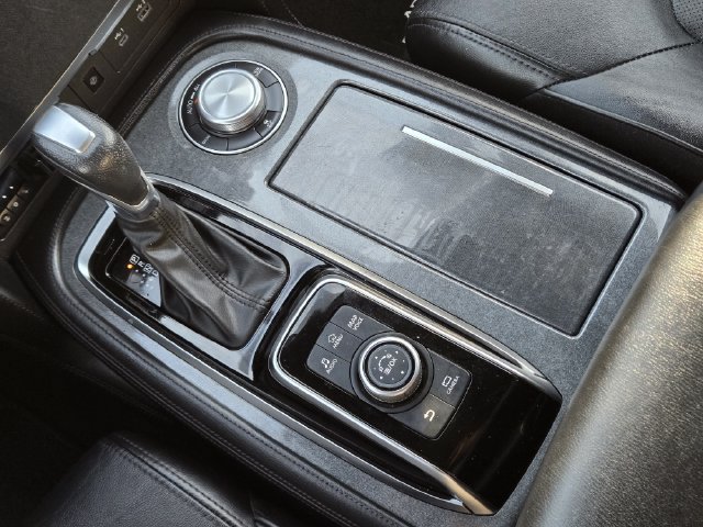 Used 2023 Nissan Armada SL w/ Midnight Edition Package AWD/4WD image 19