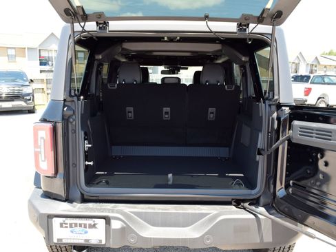 New 2026 Ford Bronco Outer Banks AWD/4WD image 19