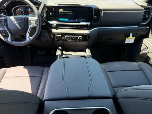 New 2026 Chevrolet Silverado 2500 LTZ w/ LTZ Plus Package AWD/4WD image 7
