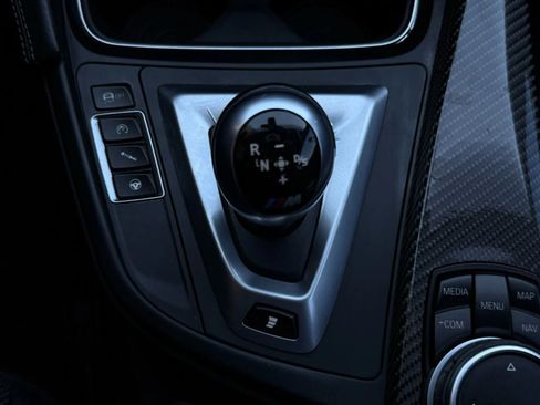 Used 2017 BMW M4 Coupe image 49