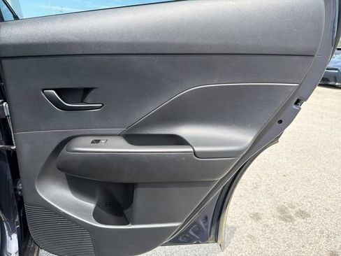Used 2025 Hyundai Kona SEL AWD/4WD image 24