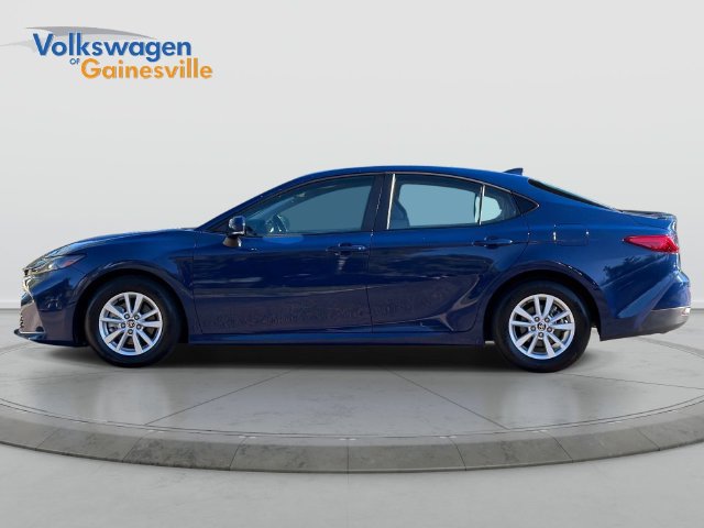 Used 2025 Toyota Camry LE w/ Convenience Package FWD image 7