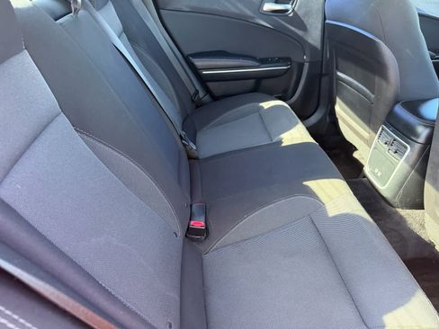 Used 2017 Dodge Charger SE w/ Popular Equipment Group RWD image 10