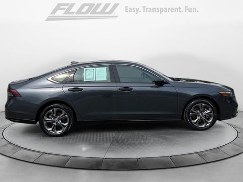 Used 2023 Honda Accord EX-L image 10