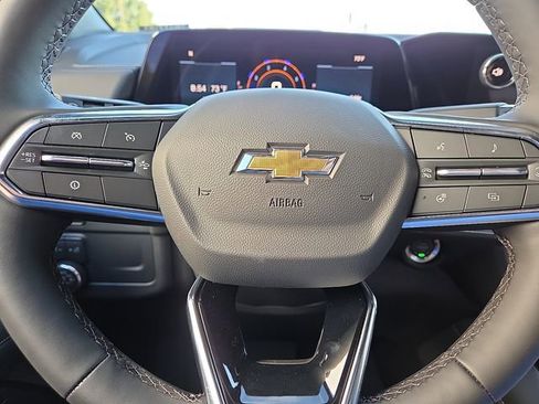 New 2026 Chevrolet Suburban Premier image 12