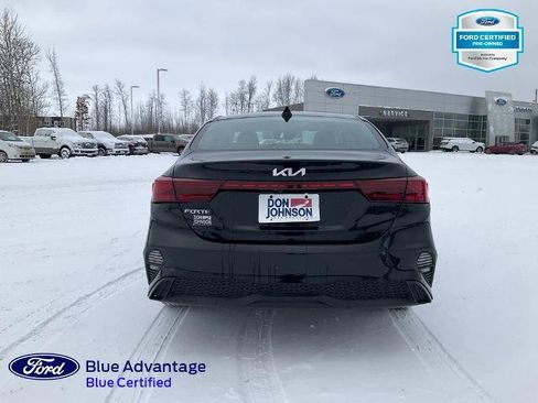 Used 2023 Kia Forte LXS w/ LXS Technology Package image 24