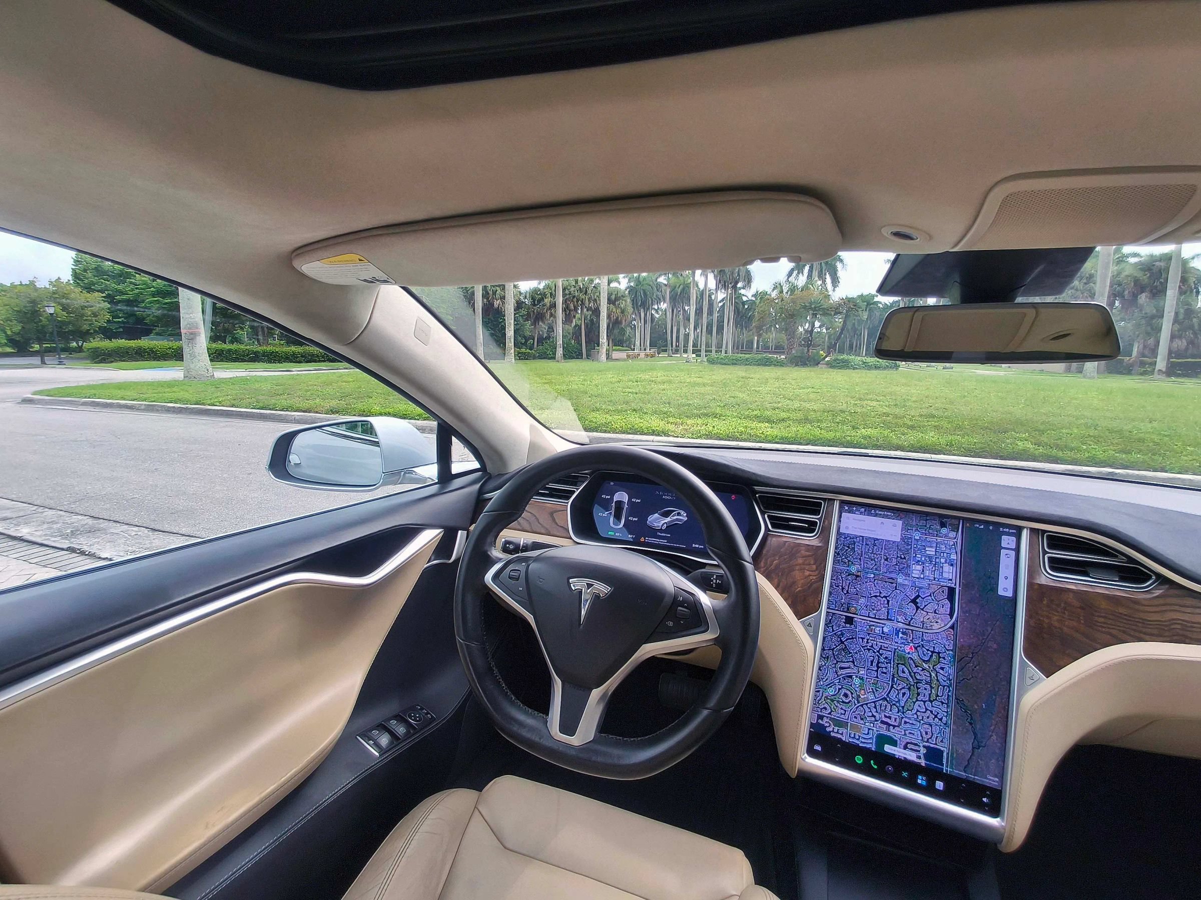 Used 2017 Tesla Model S 100D AWD/4WD image 11