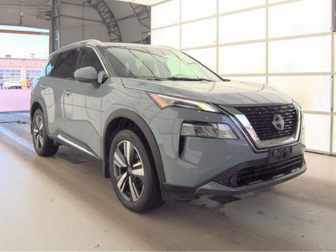 Used 2023 Nissan Rogue SL AWD/4WD image 4