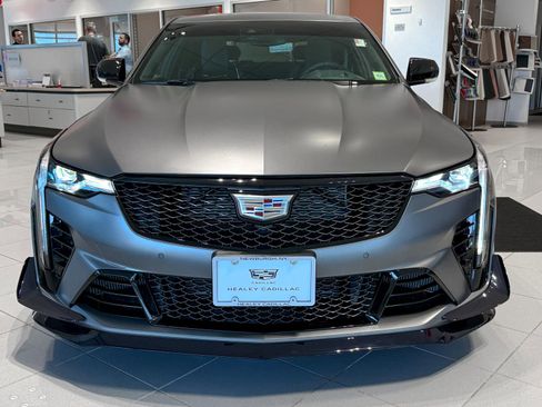 Certified 2025 Cadillac CT4 V Blackwing w/ Petit Pataud Special Edition RWD image 2