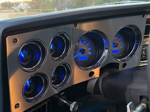 Used 1988 Chevrolet Blazer 4WD image 58