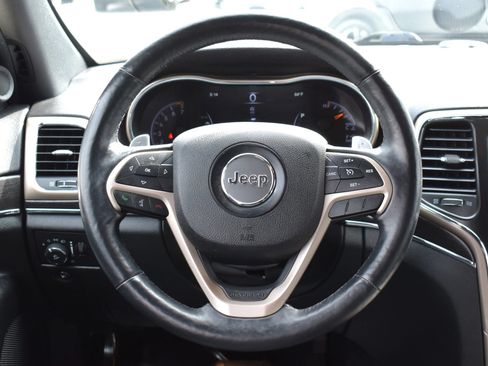 Used 2014 Jeep Grand Cherokee Limited AWD/4WD image 13