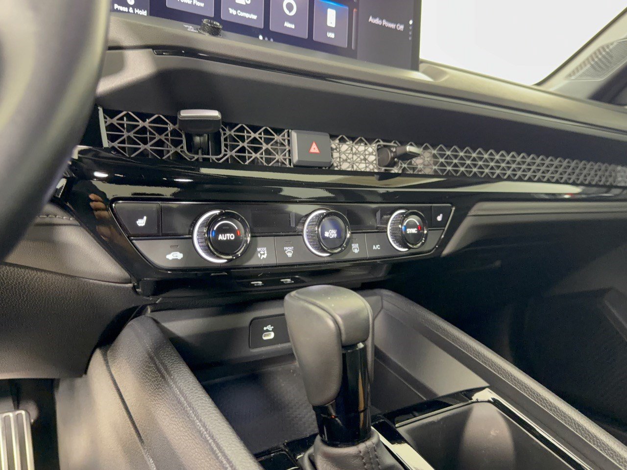 Certified 2024 Honda Accord Sport image 22