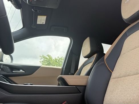 New 2026 Chevrolet Equinox ACTIV w/ Safety and Technology Package image 12