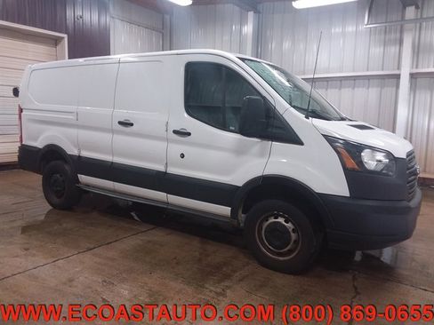 Used 2016 Ford Transit 250 130 Low Roof image 3
