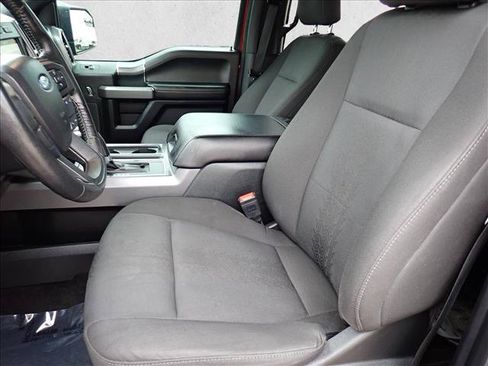 Used 2018 Ford F150 XLT w/ Equipment Group 302A Luxury AWD/4WD image 13