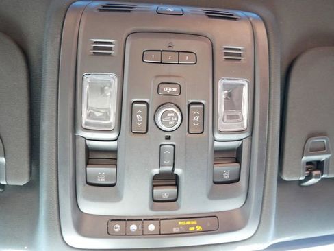 Used 2023 GMC Yukon XL Denali Ultimate image 26